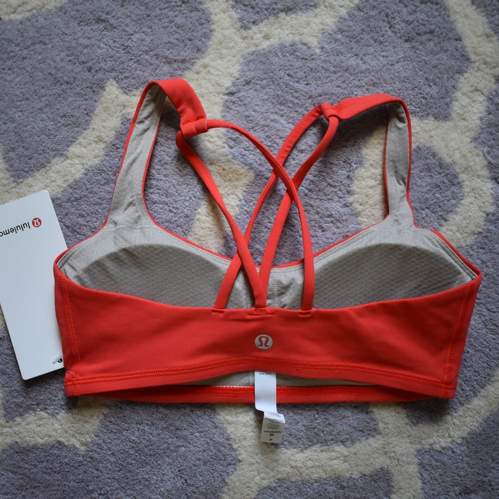 Lululemon "Free To Be" Bra - Picture 2 of 2
